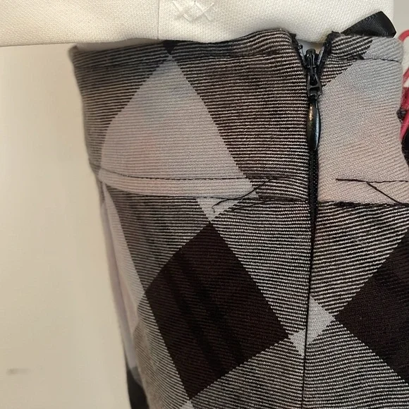 Free People Geometric Precision Plaid Pencil Skirt NWT - Picture 8 of 10